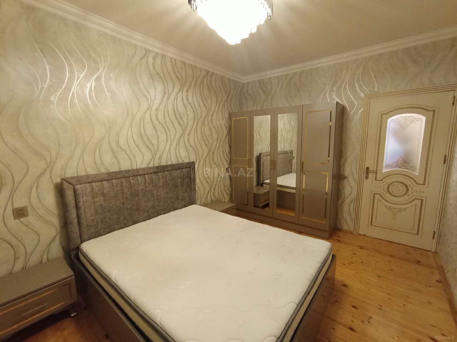 3 otaqlı Köhnə tikili, Qaraçuxur q., Bakı