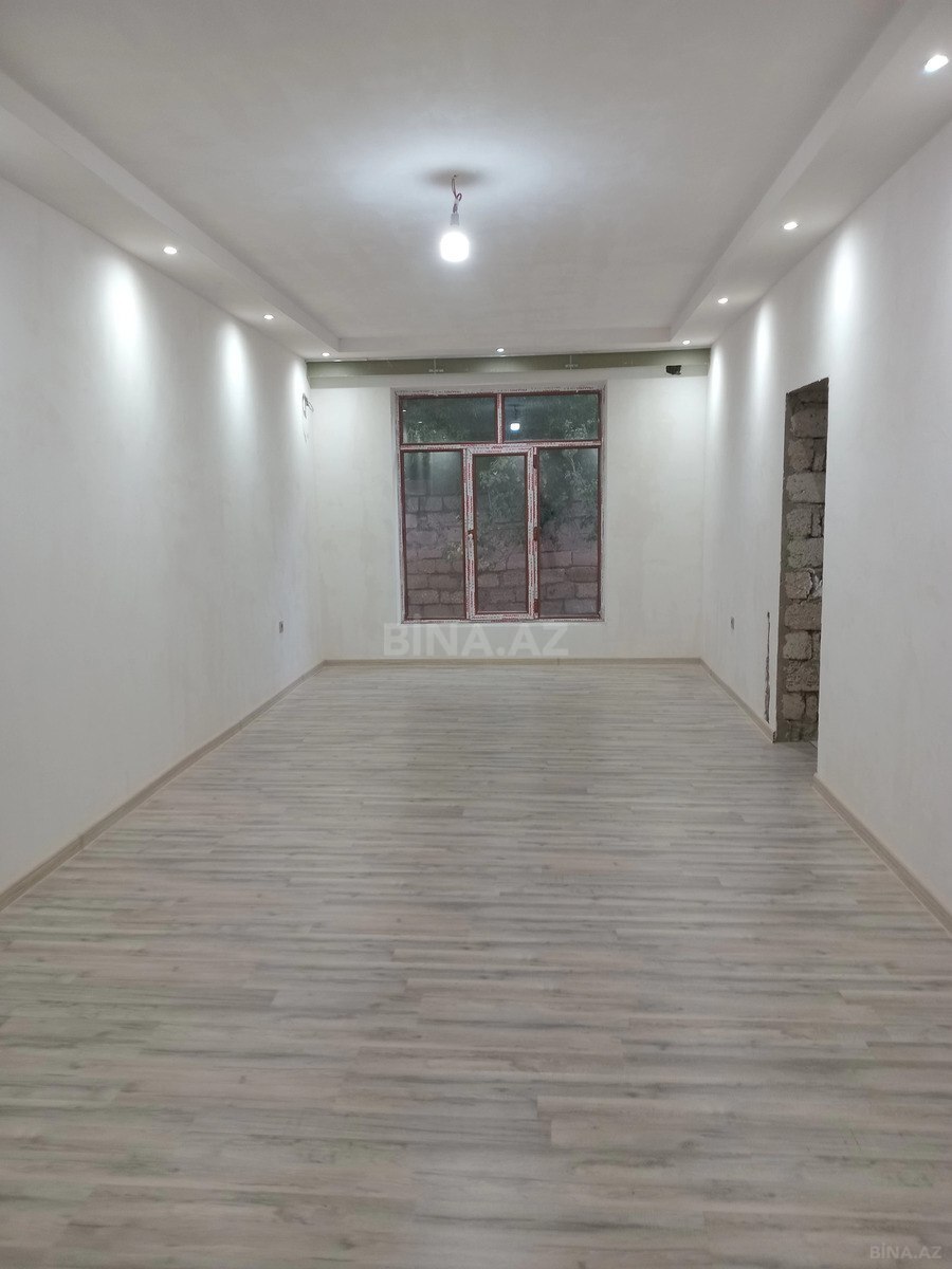 5 otaqlı Həyət evi/Bağ evi, Qaraçuxur q., Bakı