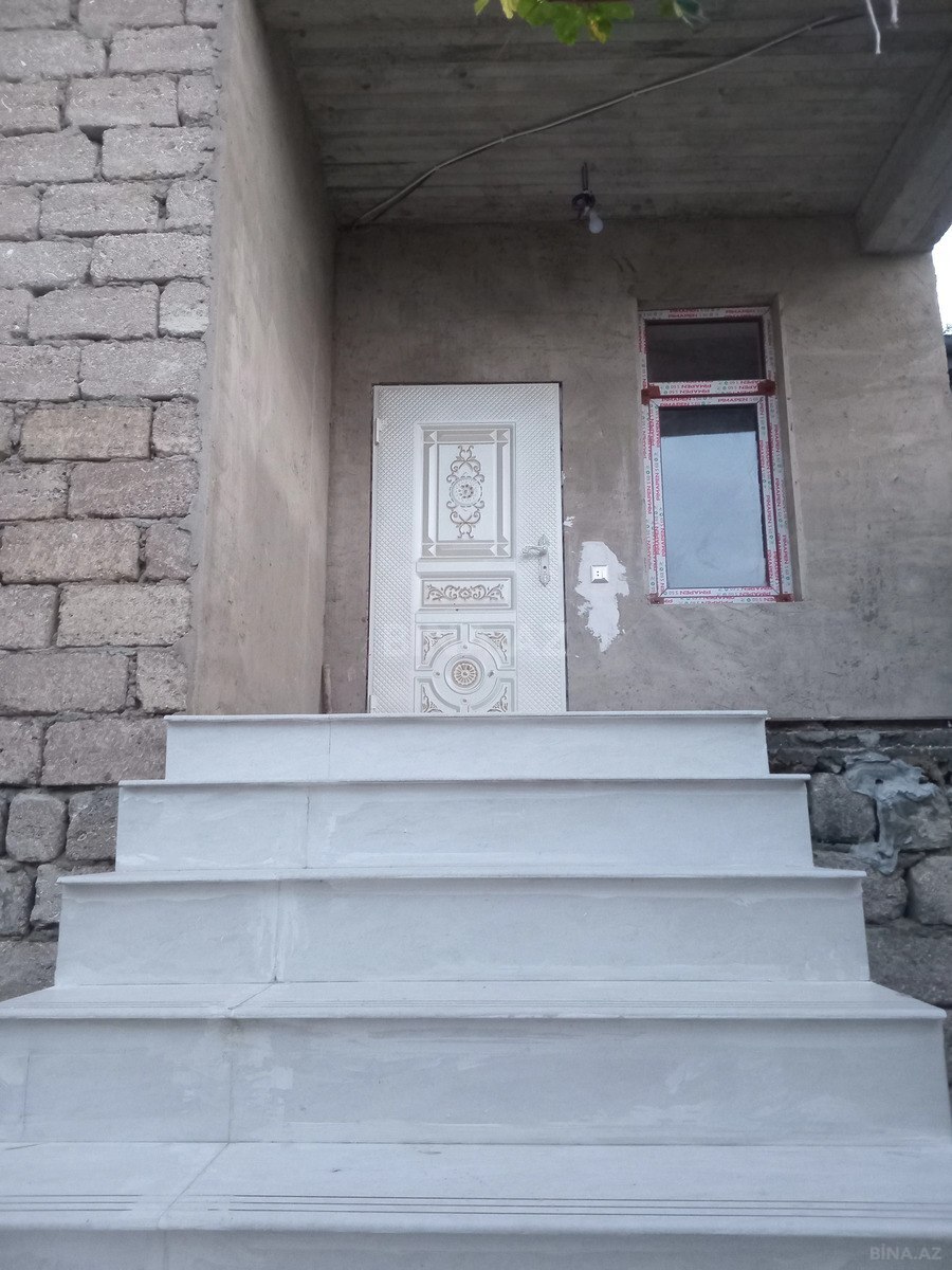 5 otaqlı Həyət evi/Bağ evi, Qaraçuxur q., Bakı