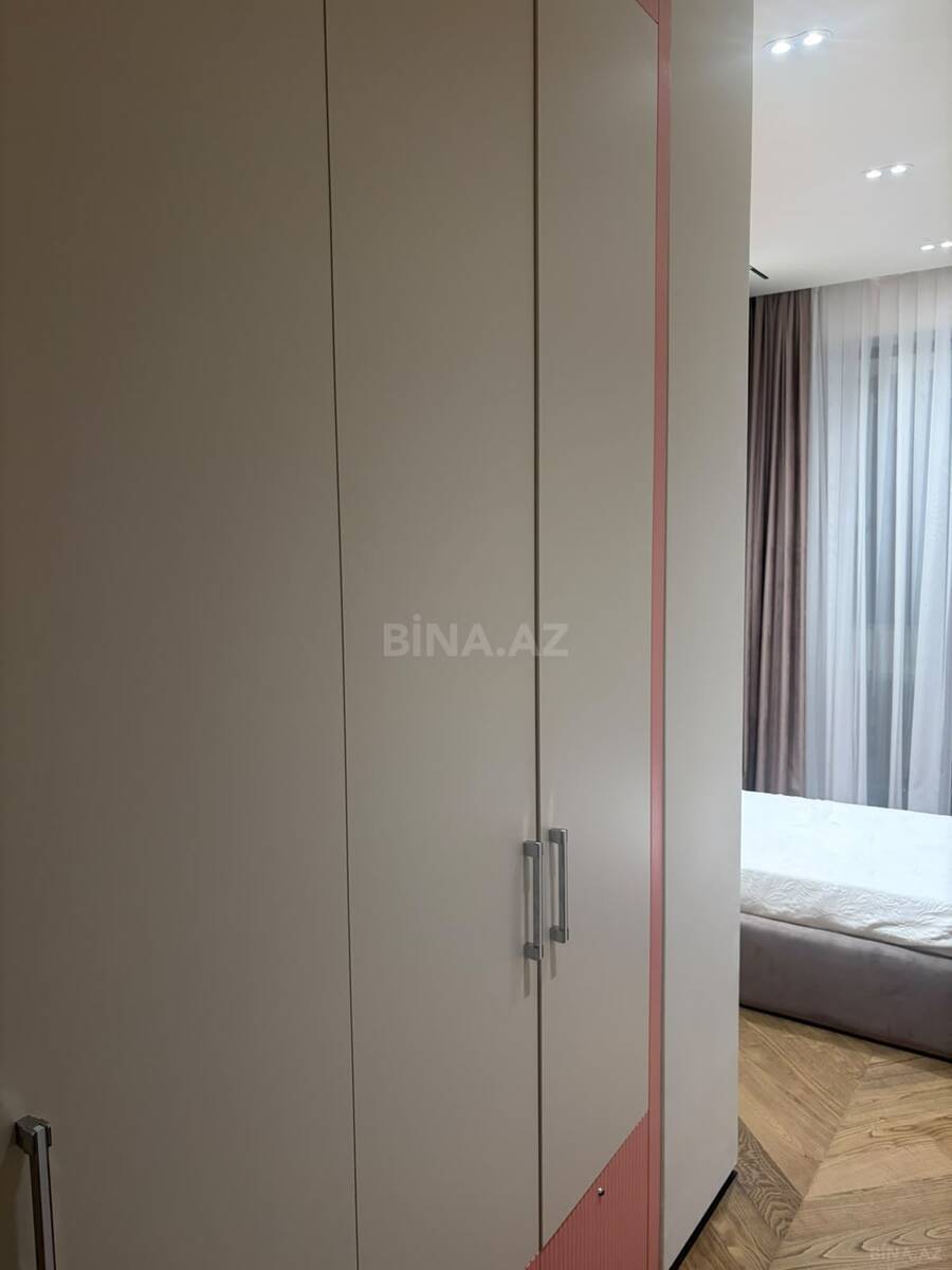 3 otaqlı Yeni tikili, Şah İsmayıl Xətai m., Bakı