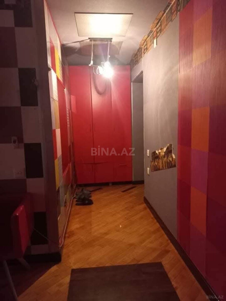 2 otaqlı Köhnə tikili, Nizami m., Bakı