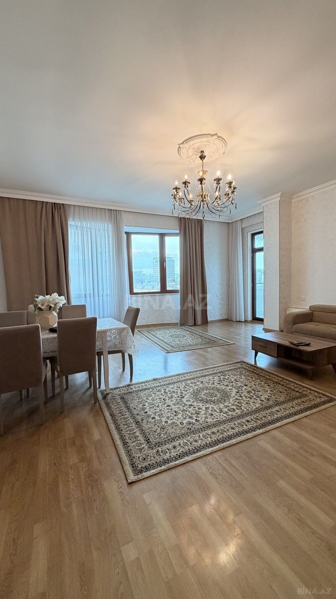 3 otaqlı Yeni tikili, 28 May m., Bakı