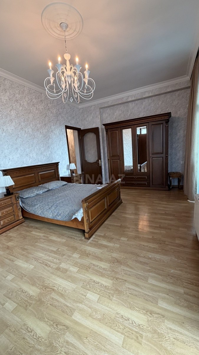 3 otaqlı Yeni tikili, 28 May m., Bakı