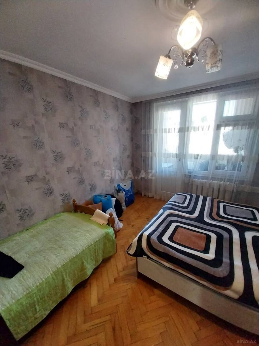 3 otaqlı Köhnə tikili, İnşaatçılar m., Bakı