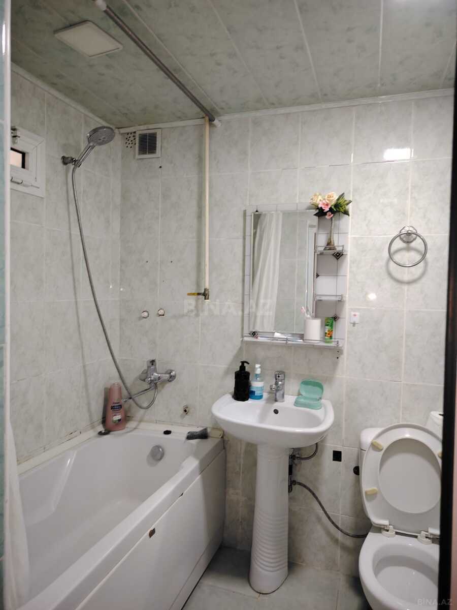 2 otaqlı Köhnə tikili, İnşaatçılar m., Bakı