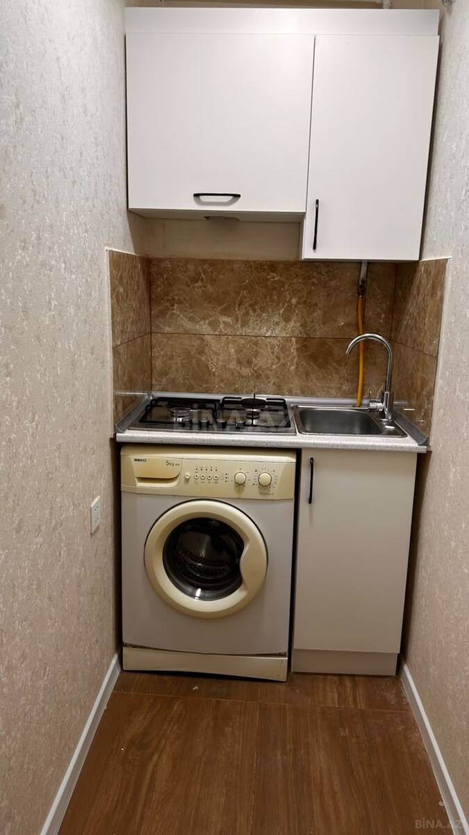 2 otaqlı Köhnə tikili, İnşaatçılar m., Bakı