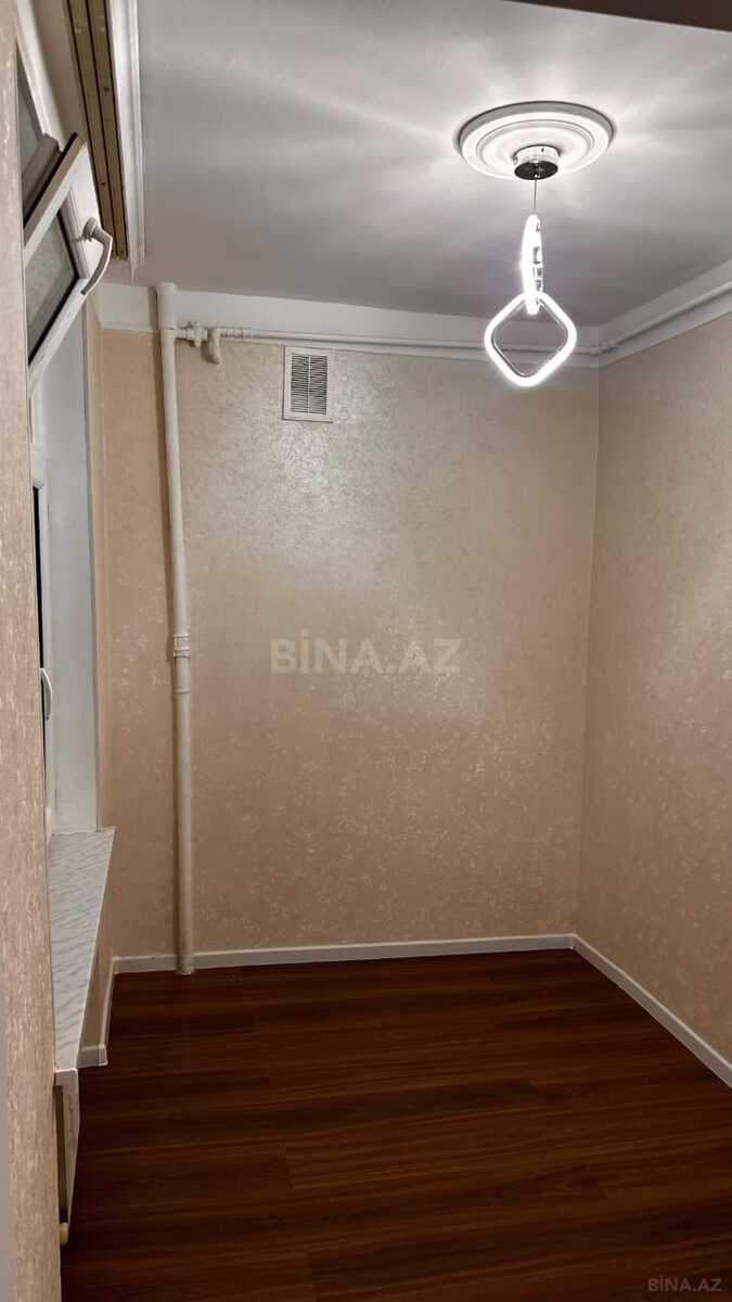 2 otaqlı Köhnə tikili, İnşaatçılar m., Bakı