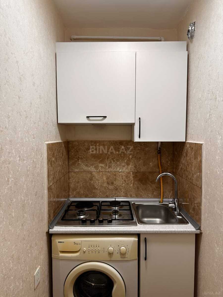 2 otaqlı Köhnə tikili, İnşaatçılar m., Bakı