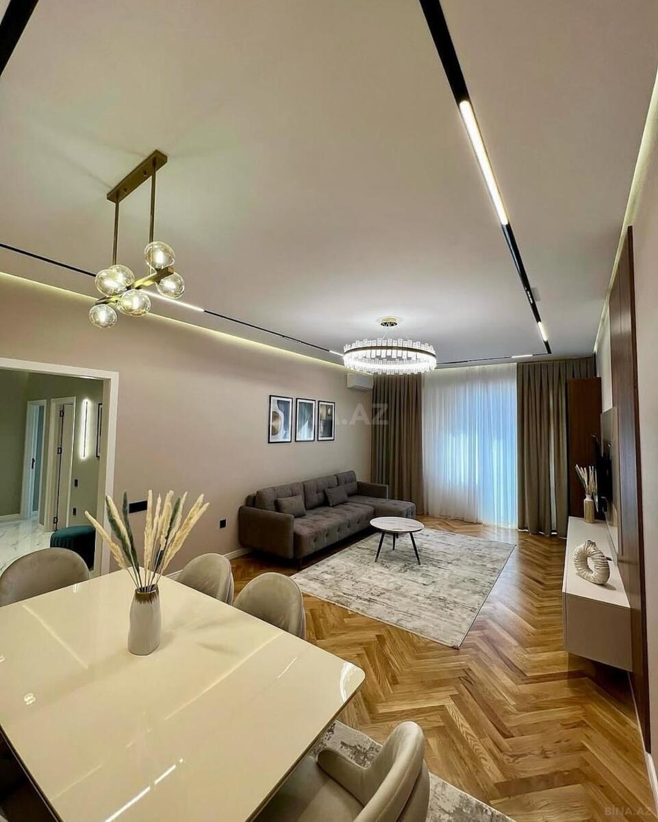 2 otaqlı Yeni tikili, 8 Noyabr m., Bakı