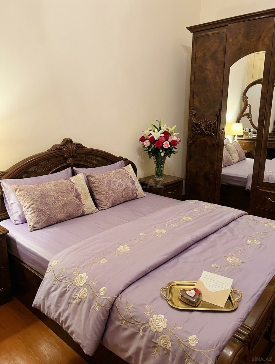 2 otaqlı Köhnə tikili, Sahil m., Bakı