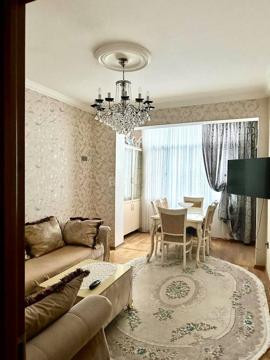 2 otaqlı Köhnə tikili, Gənclik m., Bakı