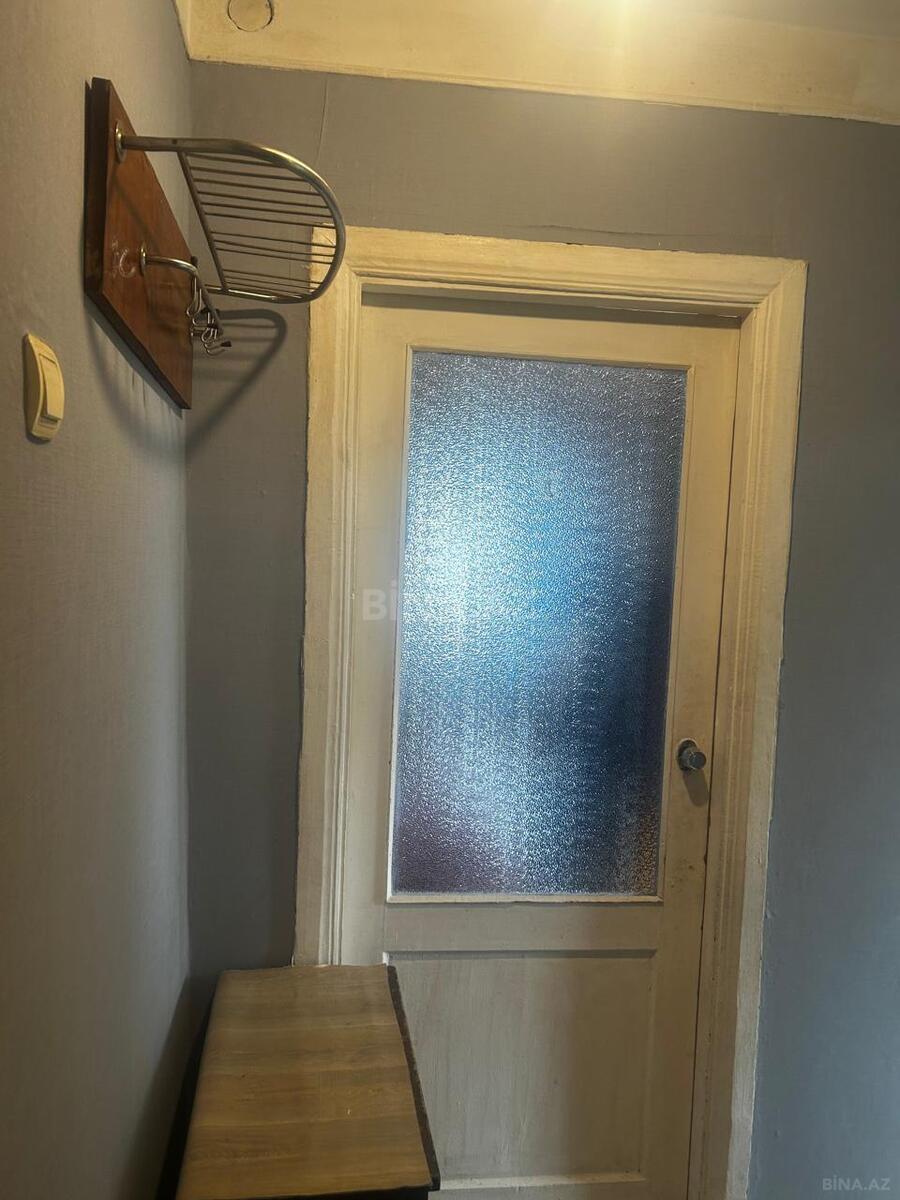 2 otaqlı Köhnə tikili, Neftçilər m., Bakı