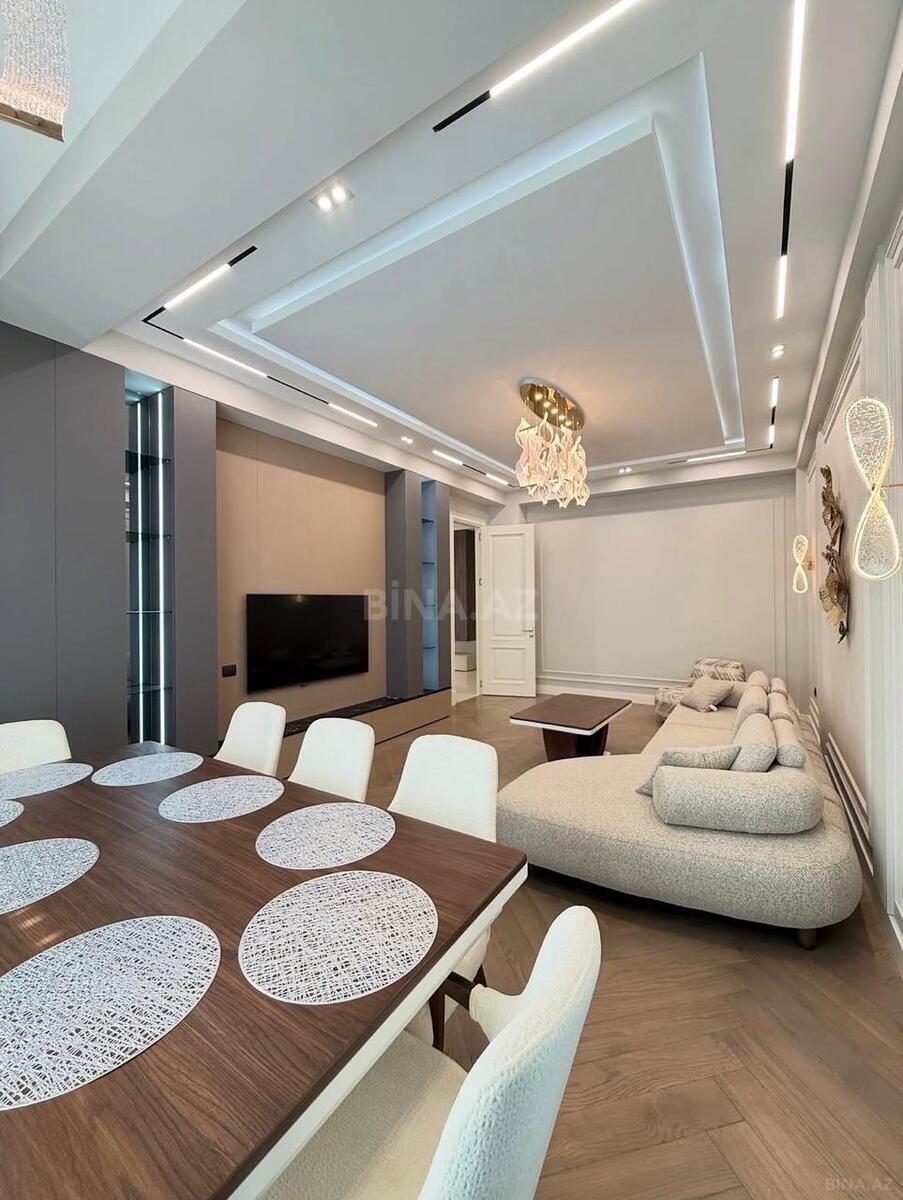 2 otaqlı Yeni tikili, 8 Noyabr m., Bakı