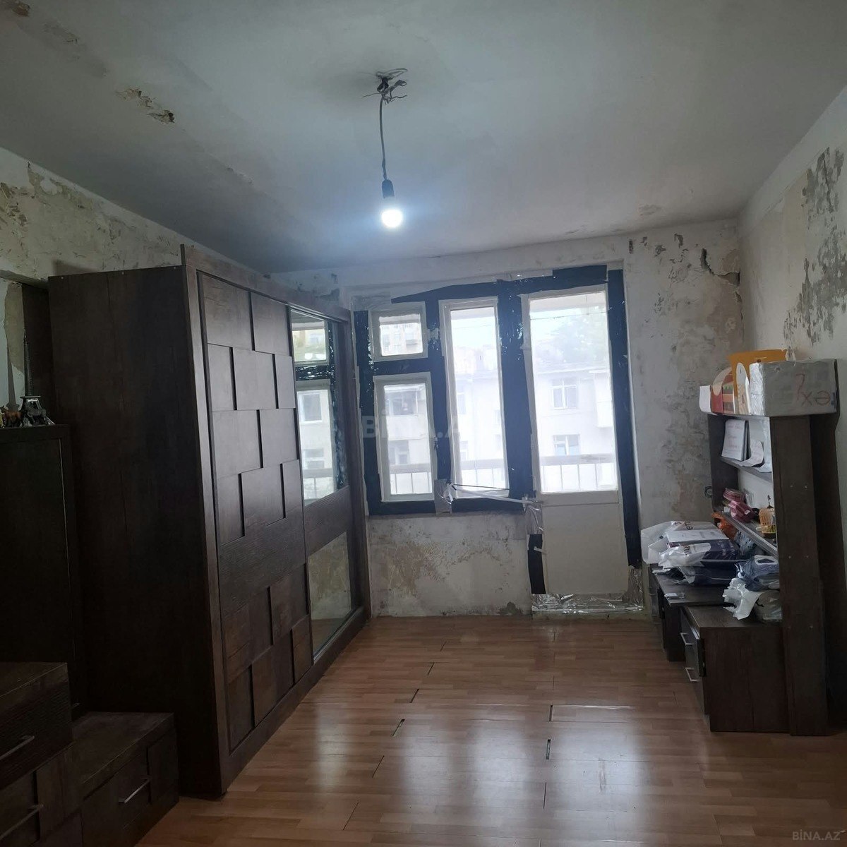3 otaqlı Köhnə tikili, İnşaatçılar m., Bakı
