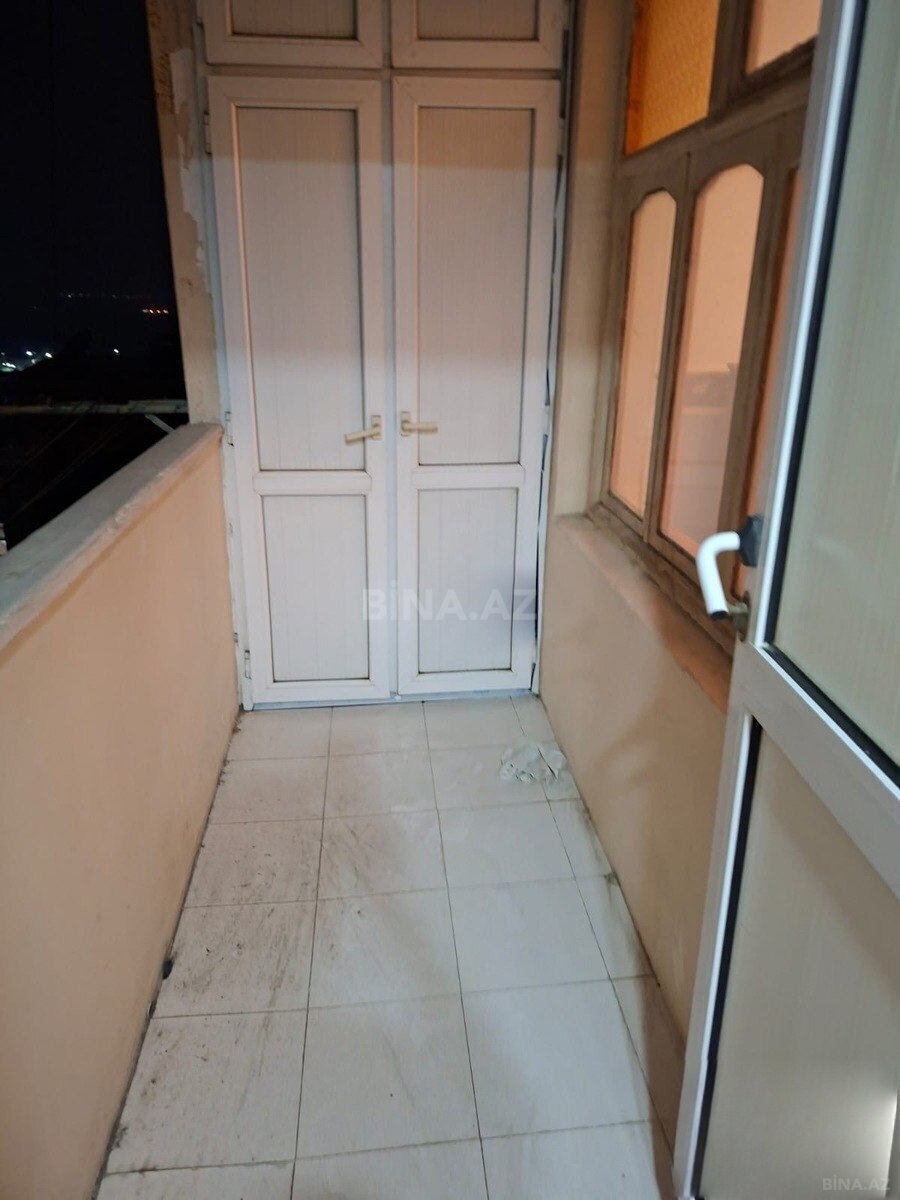 3 otaqlı Köhnə tikili, Həzi Aslanov m., Bakı