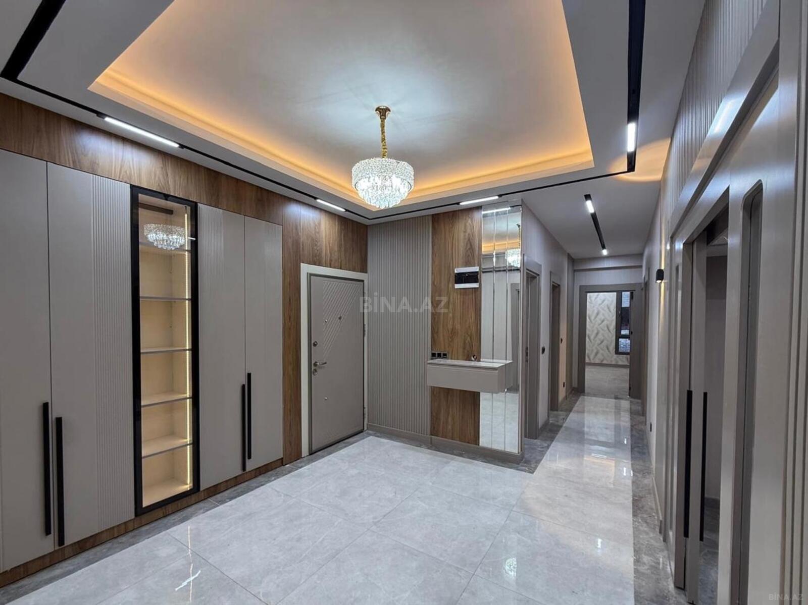 3 otaqlı Yeni tikili, Şah İsmayıl Xətai m., Bakı