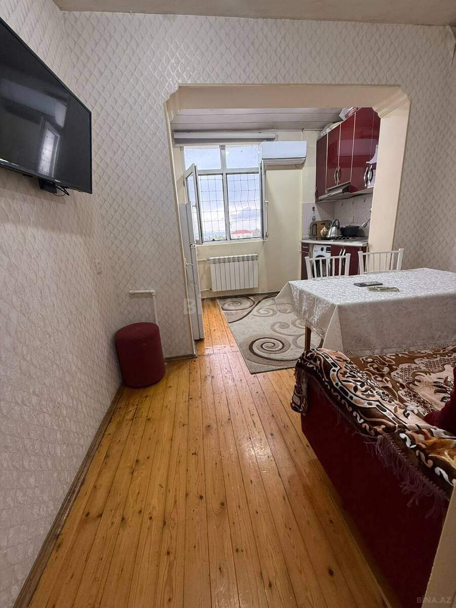 2 otaqlı Köhnə tikili, 7-ci mikrorayon q., Bakı