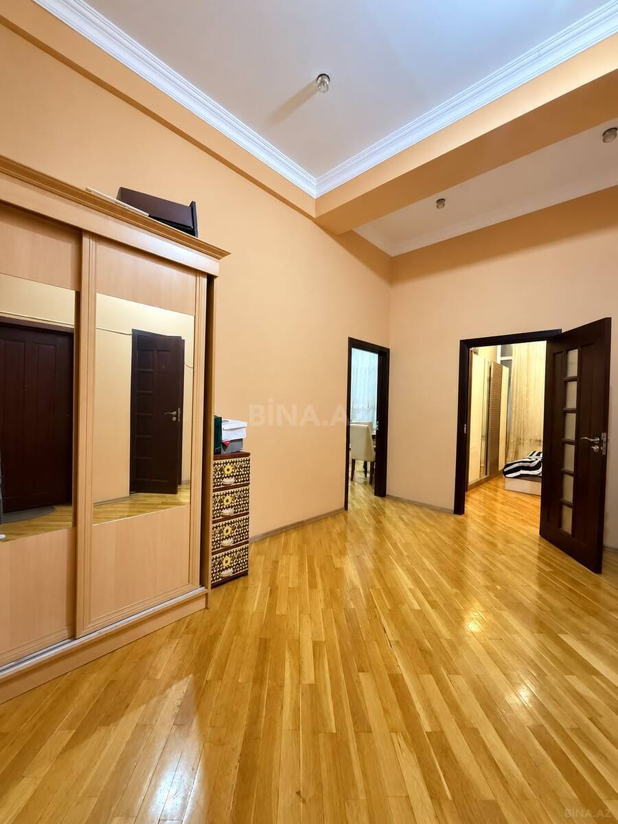 2 otaqlı Yeni tikili, Qara Qarayev m., Bakı