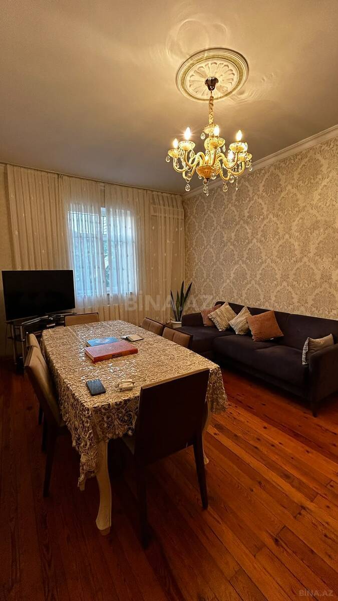 5 otaqlı Həyət evi/Bağ evi, Qaraçuxur q., Bakı