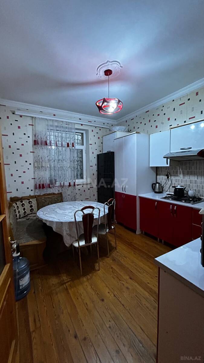 5 otaqlı Həyət evi/Bağ evi, Qaraçuxur q., Bakı