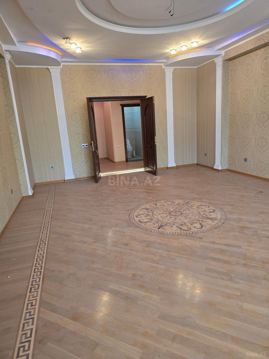 3 otaqlı Yeni tikili, Nizami m., Bakı