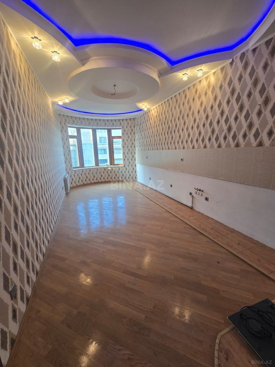 3 otaqlı Yeni tikili, Nizami m., Bakı