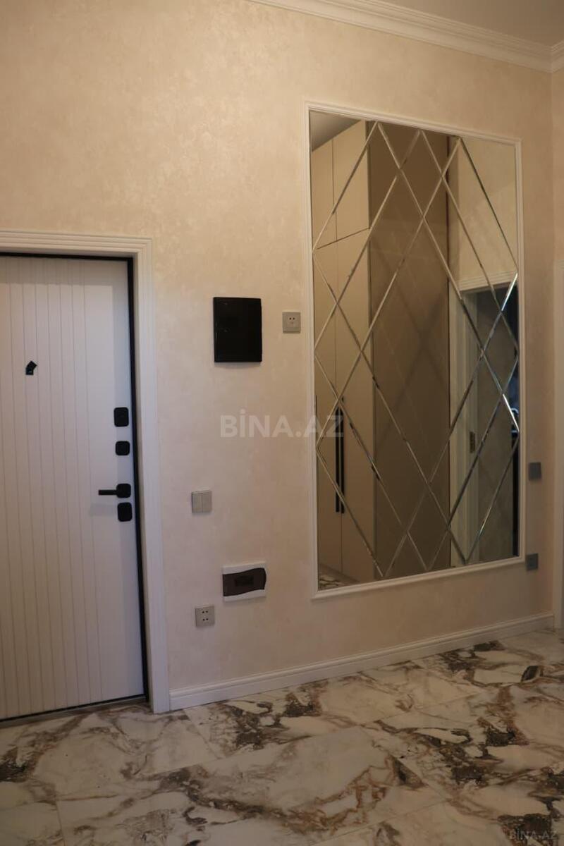 3 otaqlı Yeni tikili, Bakıxanov q., Bakı