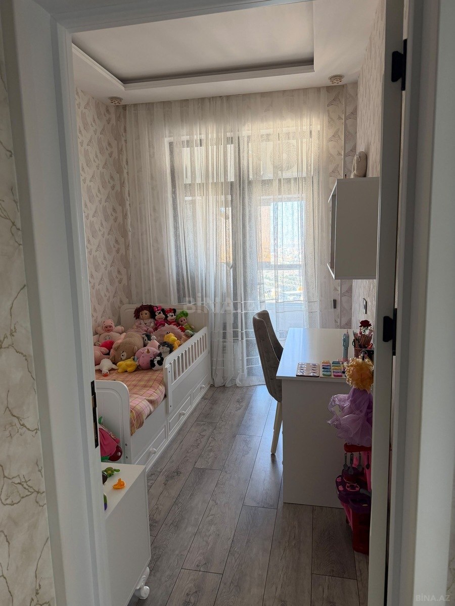 3 otaqlı Yeni tikili, Memar Əcəmi m., Bakı