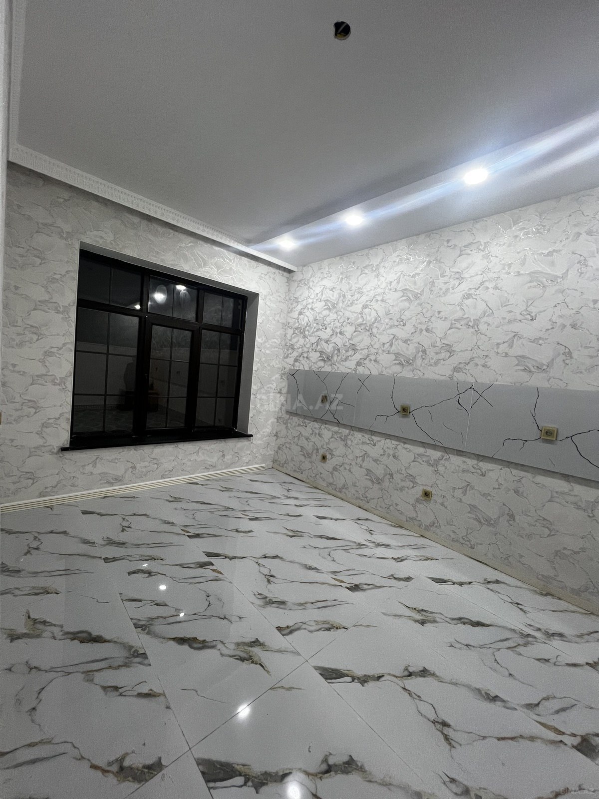 4 otaqlı Həyət evi/Bağ evi, Saray q., Bakı