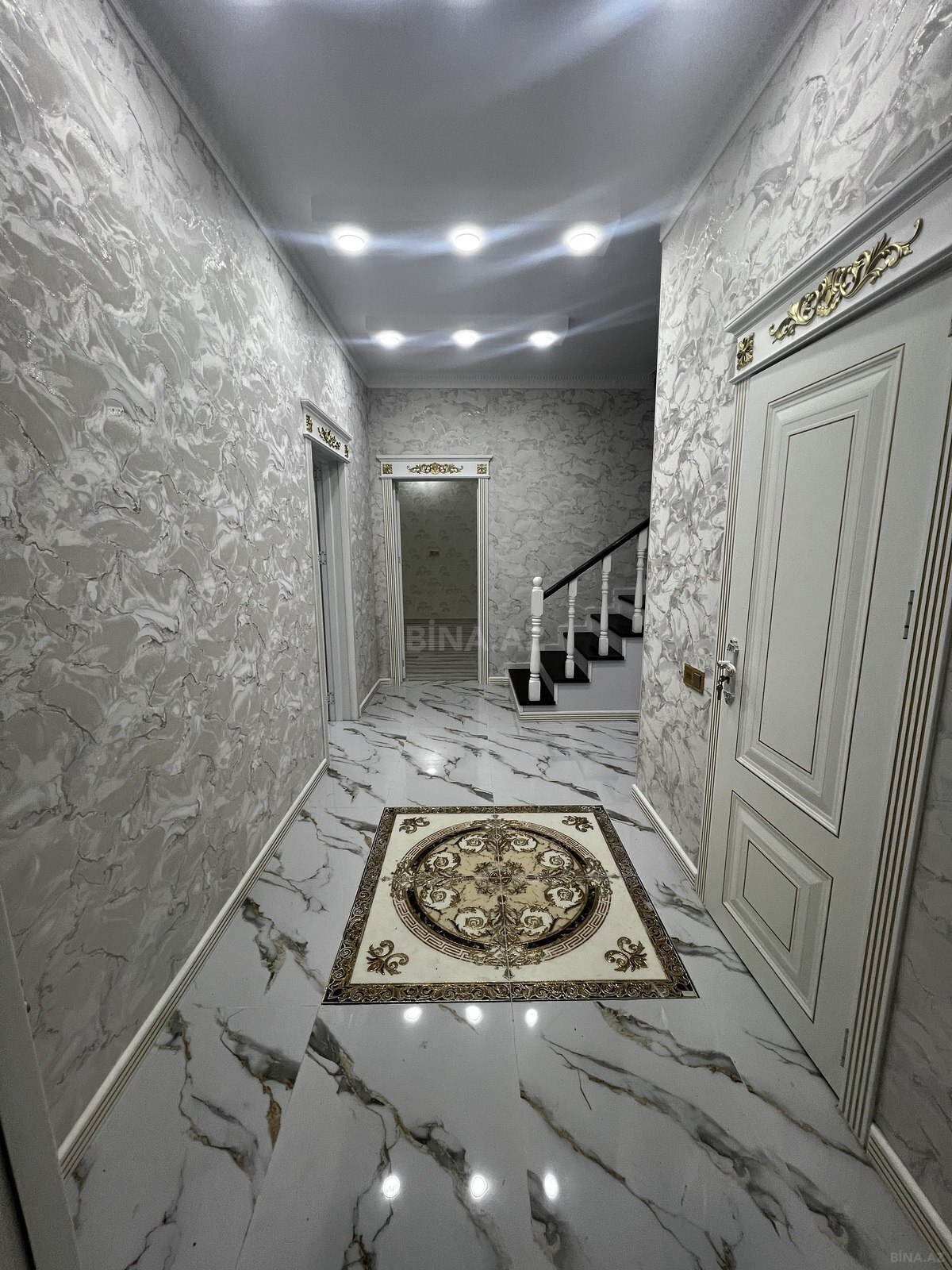 4 otaqlı Həyət evi/Bağ evi, Saray q., Bakı
