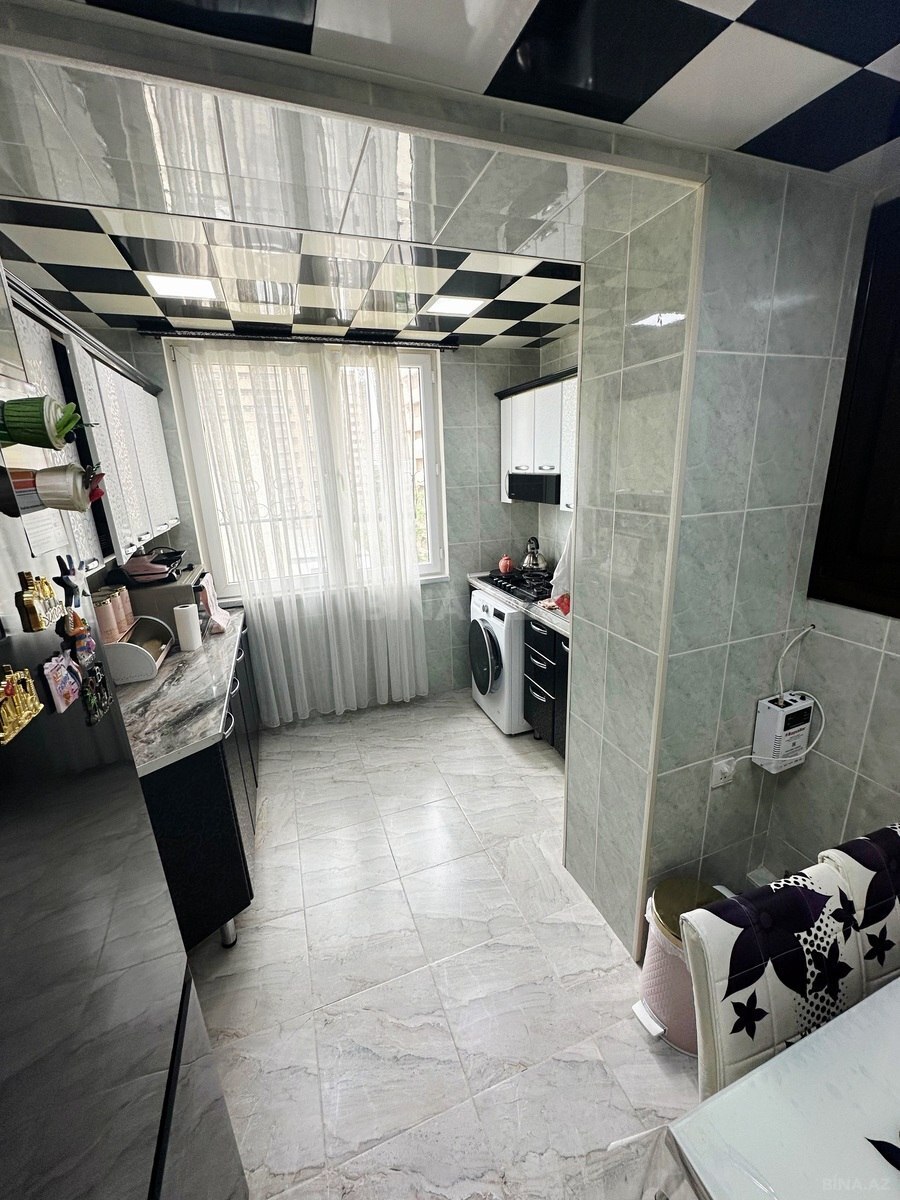 2 otaqlı Köhnə tikili, 28 May m., Bakı