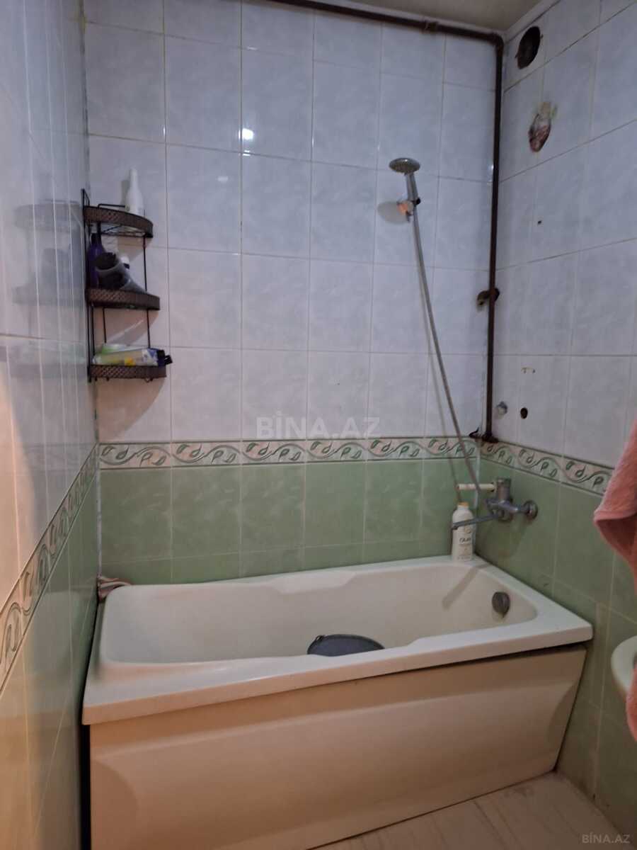 2 otaqlı Köhnə tikili, Memar Əcəmi m., Bakı