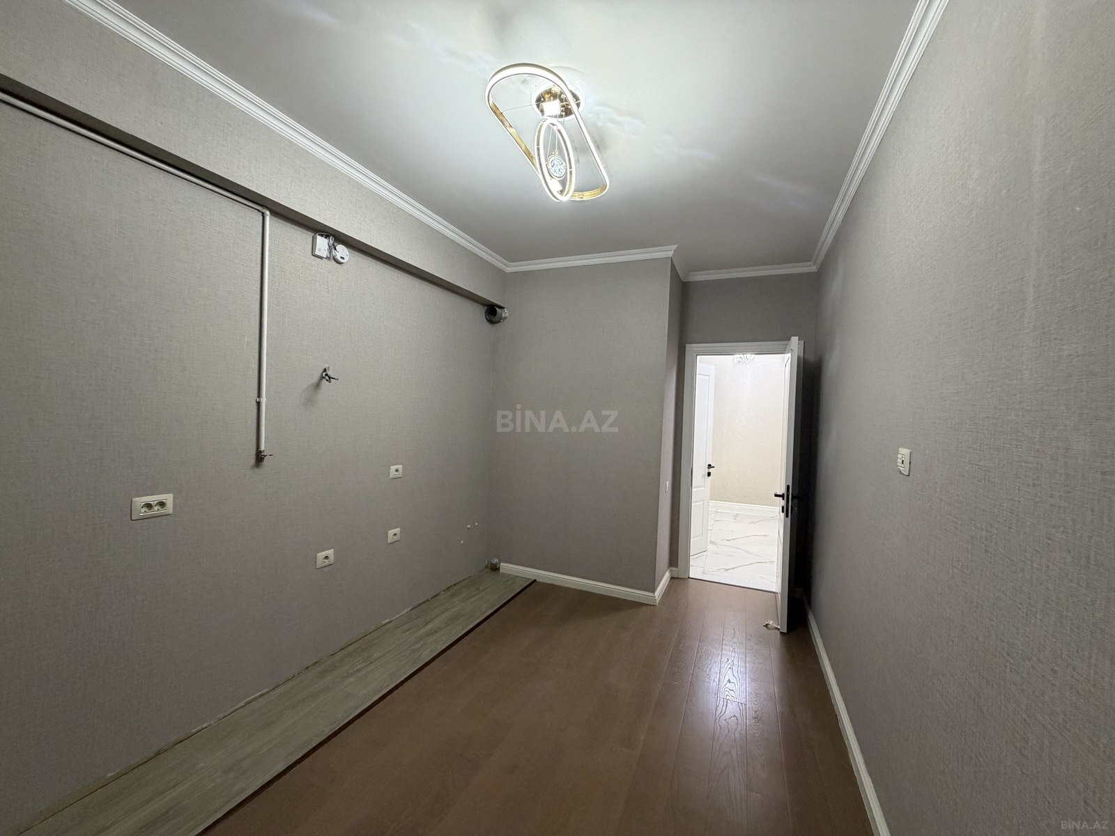 3 otaqlı Yeni tikili, İnşaatçılar m., Bakı
