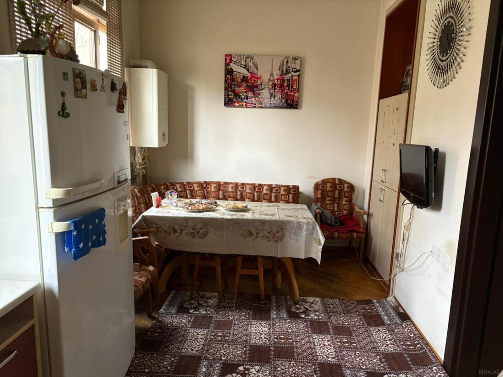 3 otaqlı Köhnə tikili, Kubinka q., Bakı