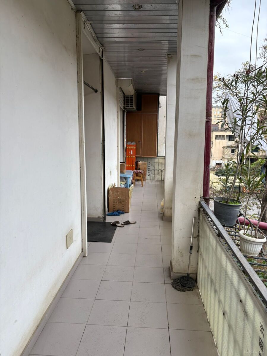 3 otaqlı Köhnə tikili, Kubinka q., Bakı