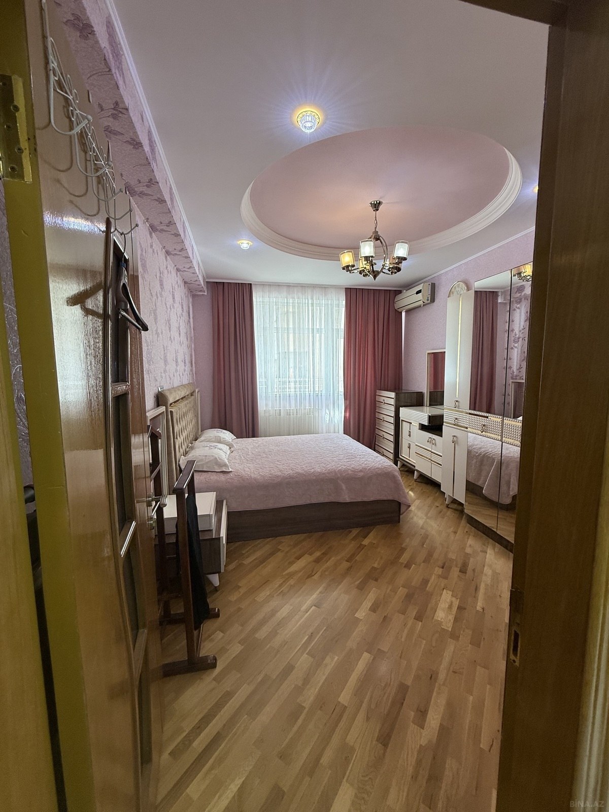 3 otaqlı Yeni tikili, İnşaatçılar m., Bakı