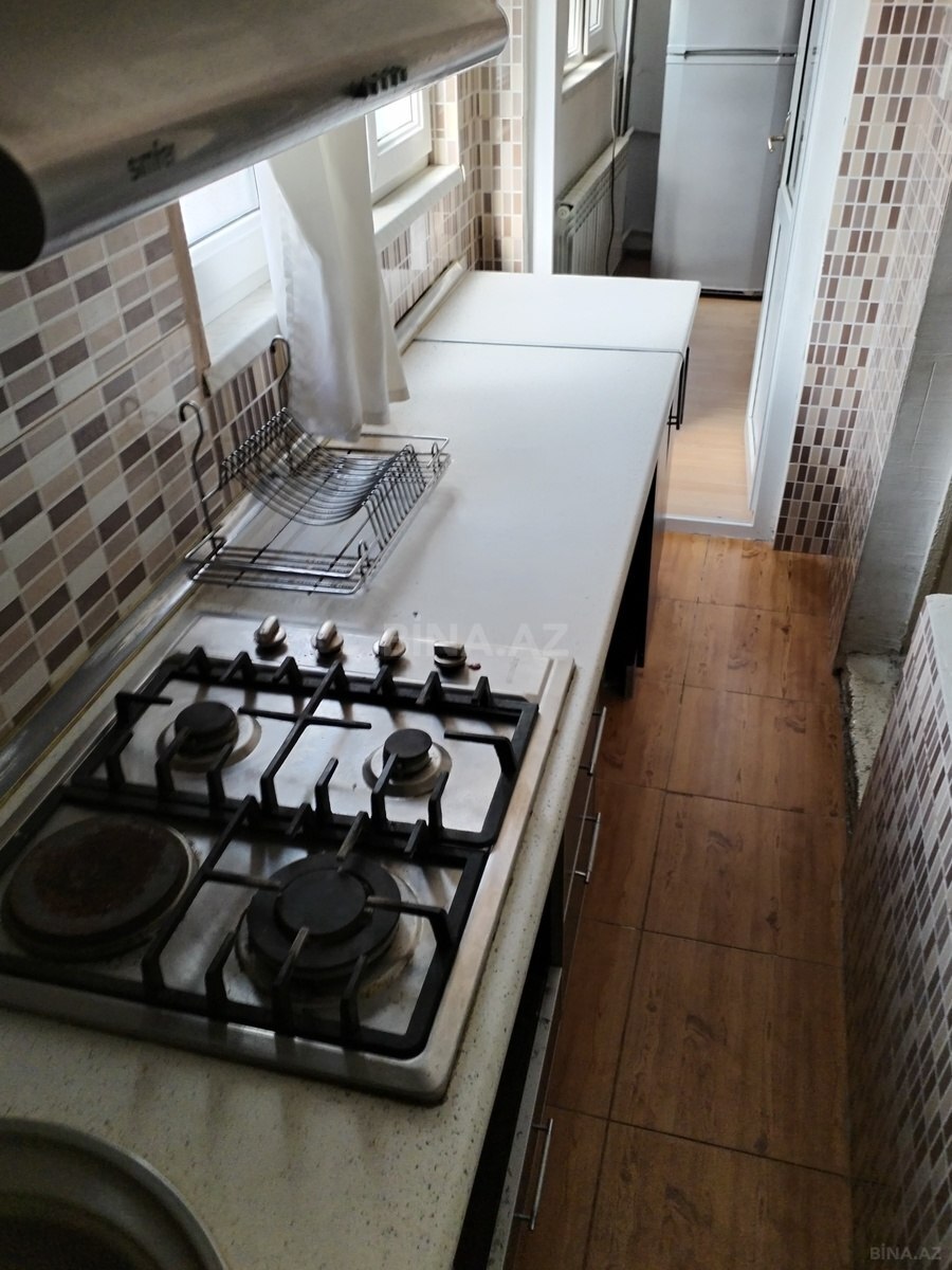 1 otaqlı Köhnə tikili, 9-cu mikrorayon q., Bakı