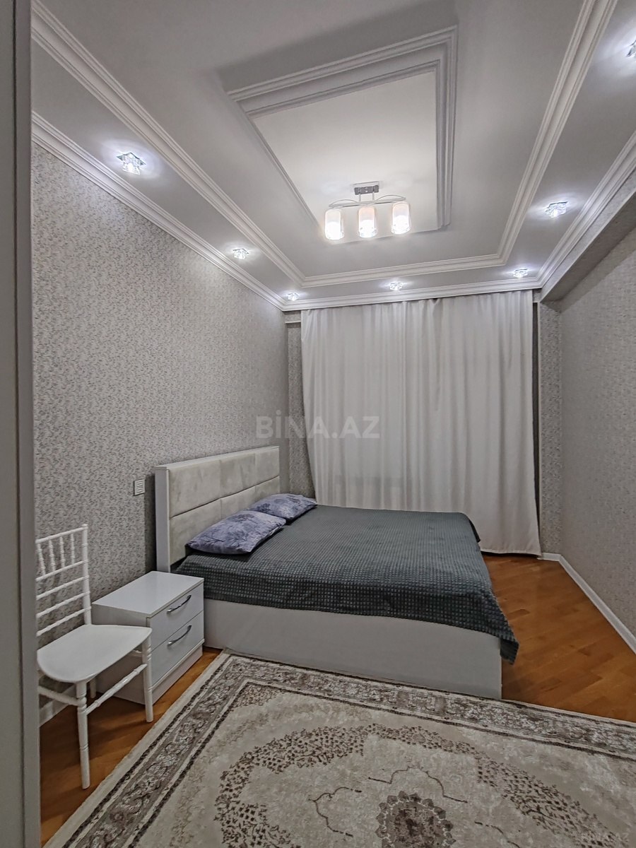 3 otaqlı Yeni tikili, Xırdalan