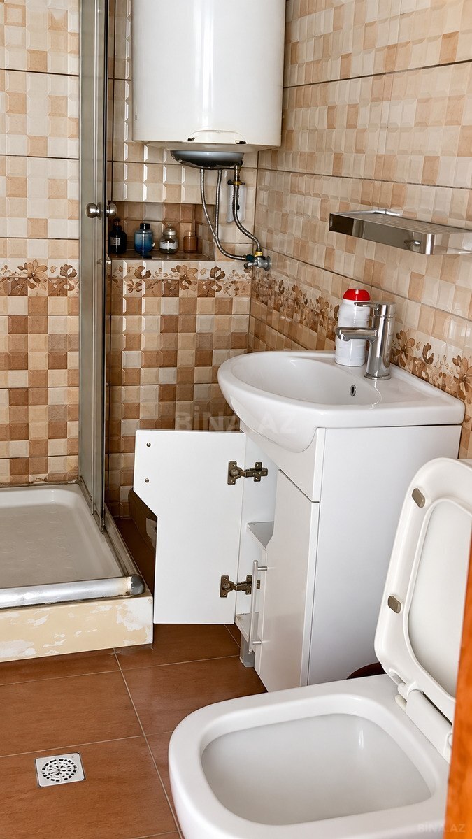 3 otaqlı Köhnə tikili, Nəsimi r., Bakı