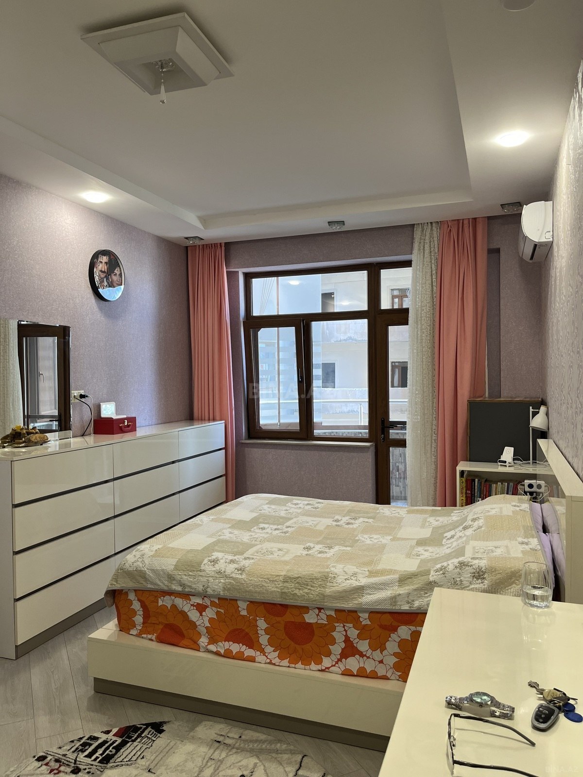 4 otaqlı Yeni tikili, Şah İsmayıl Xətai m., Bakı