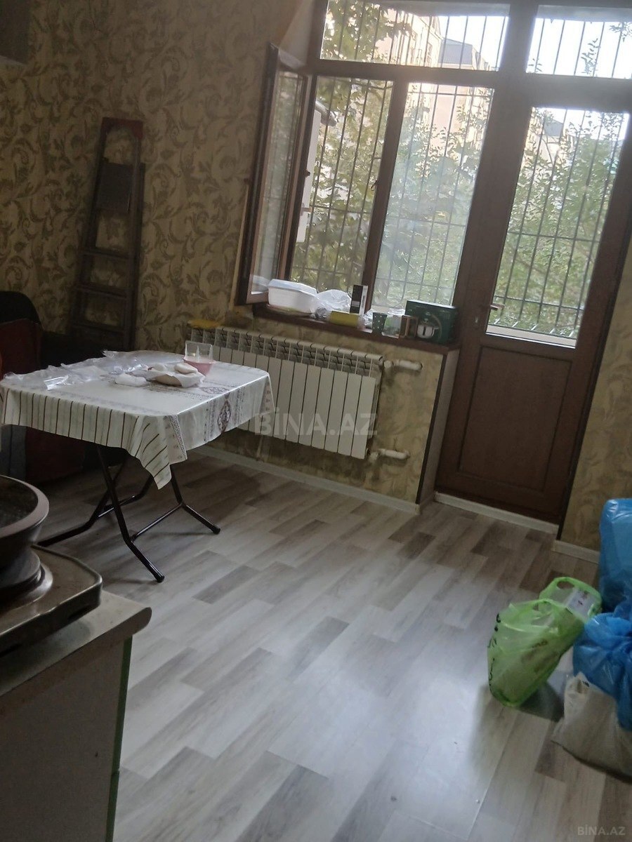 2 otaqlı Yeni tikili, Xırdalan