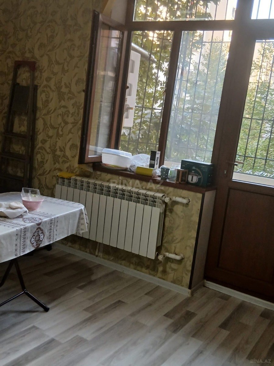2 otaqlı Yeni tikili, Xırdalan