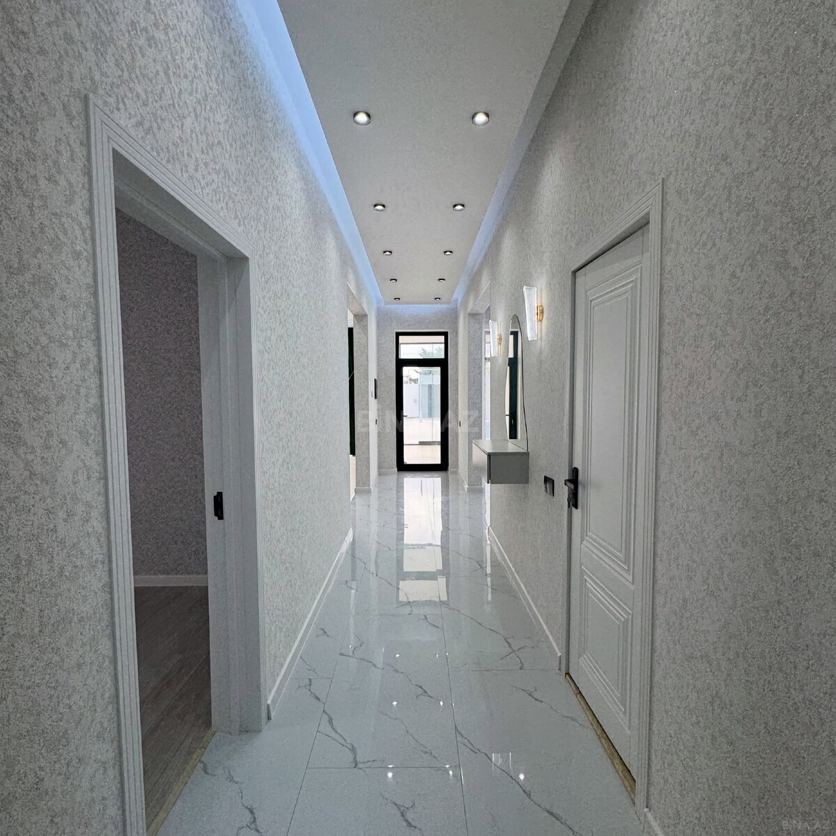 4 otaqlı Həyət evi/Bağ evi, Şüvəlan q., Bakı