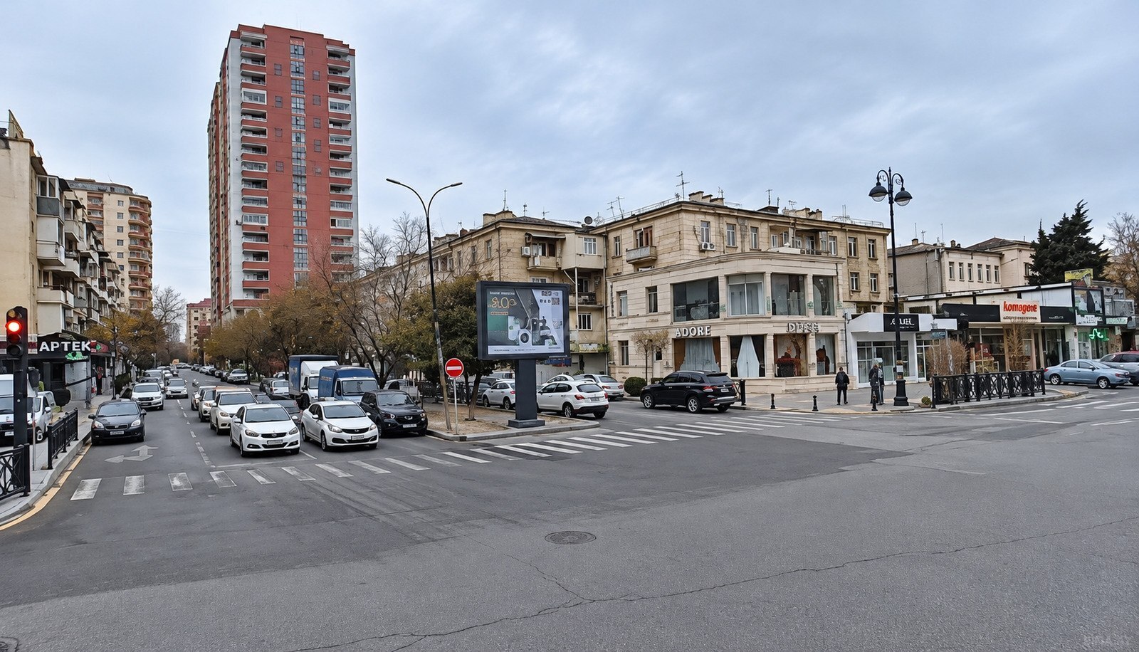 2 otaqlı mənzil kirayə verilir, Bakı