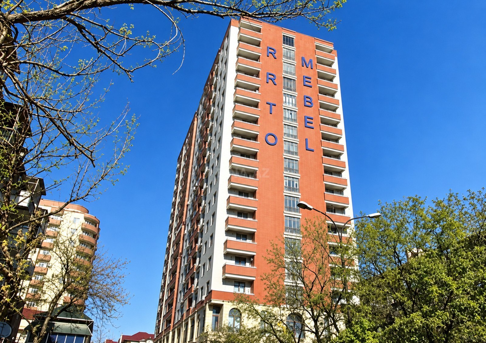 2 otaqlı mənzil kirayə verilir, Bakı