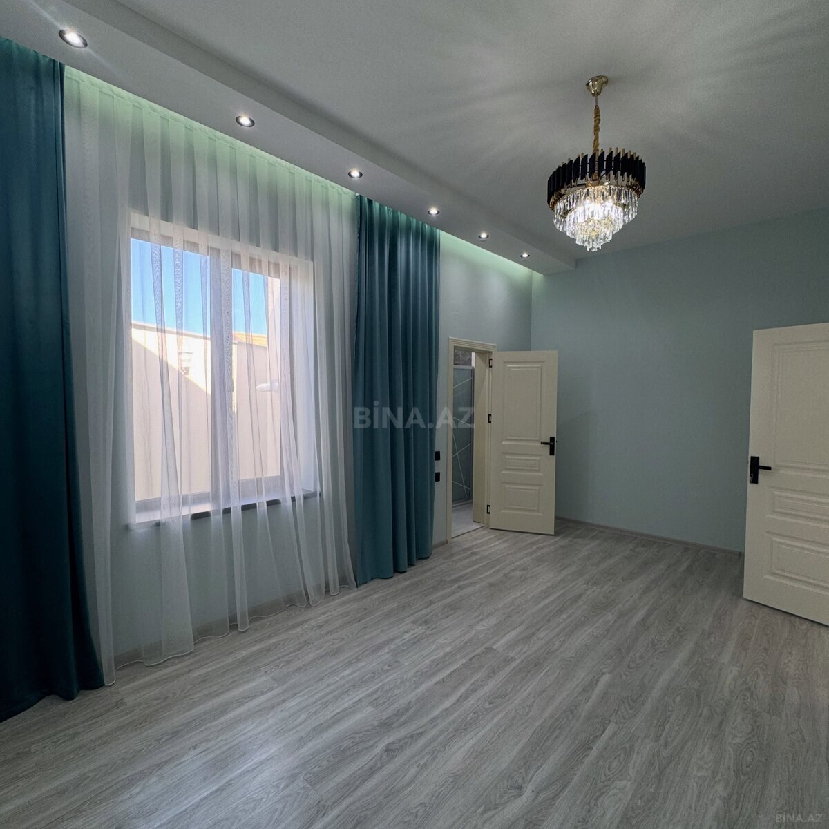 4 otaqlı Həyət evi/Bağ evi, Şüvəlan q., Bakı
