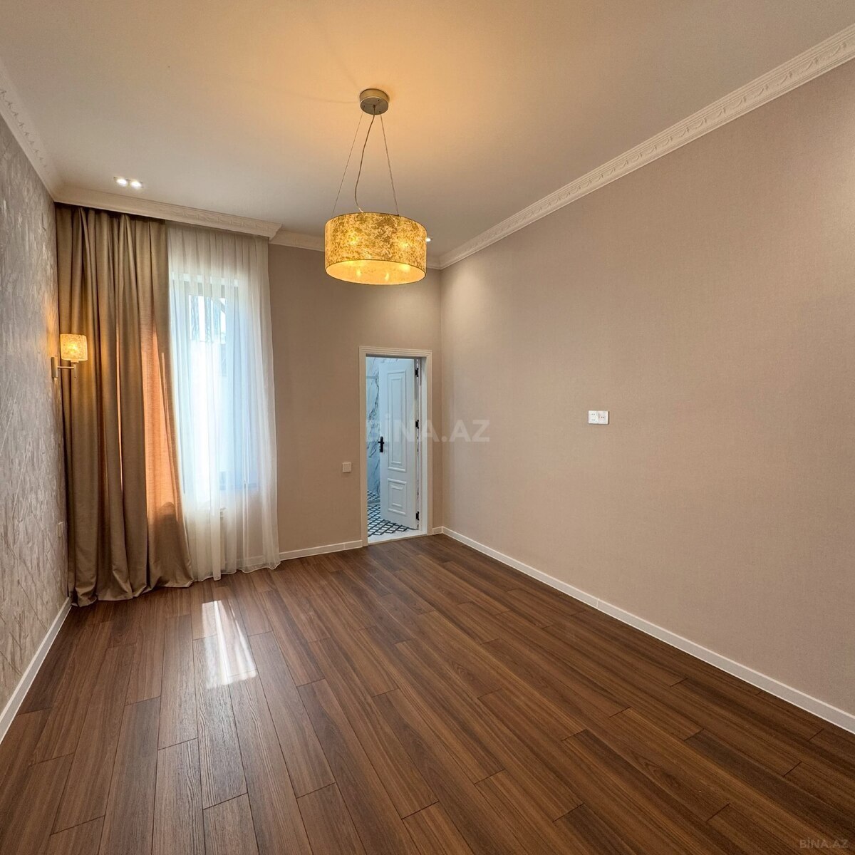 4 otaqlı Həyət evi/Bağ evi, Şüvəlan q., Bakı