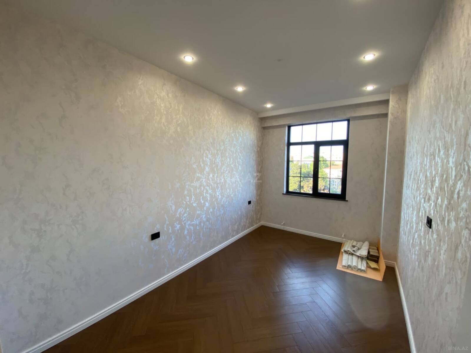 2 otaqlı Yeni tikili, Bakıxanov q., Bakı