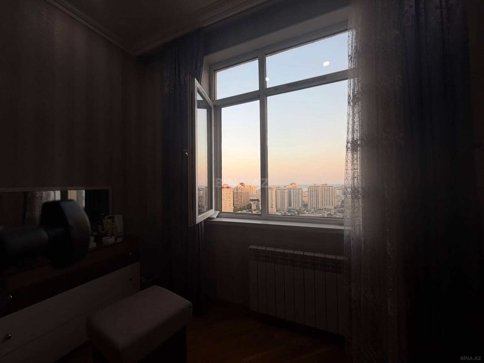 3 otaqlı Yeni tikili, Nizami m., Bakı
