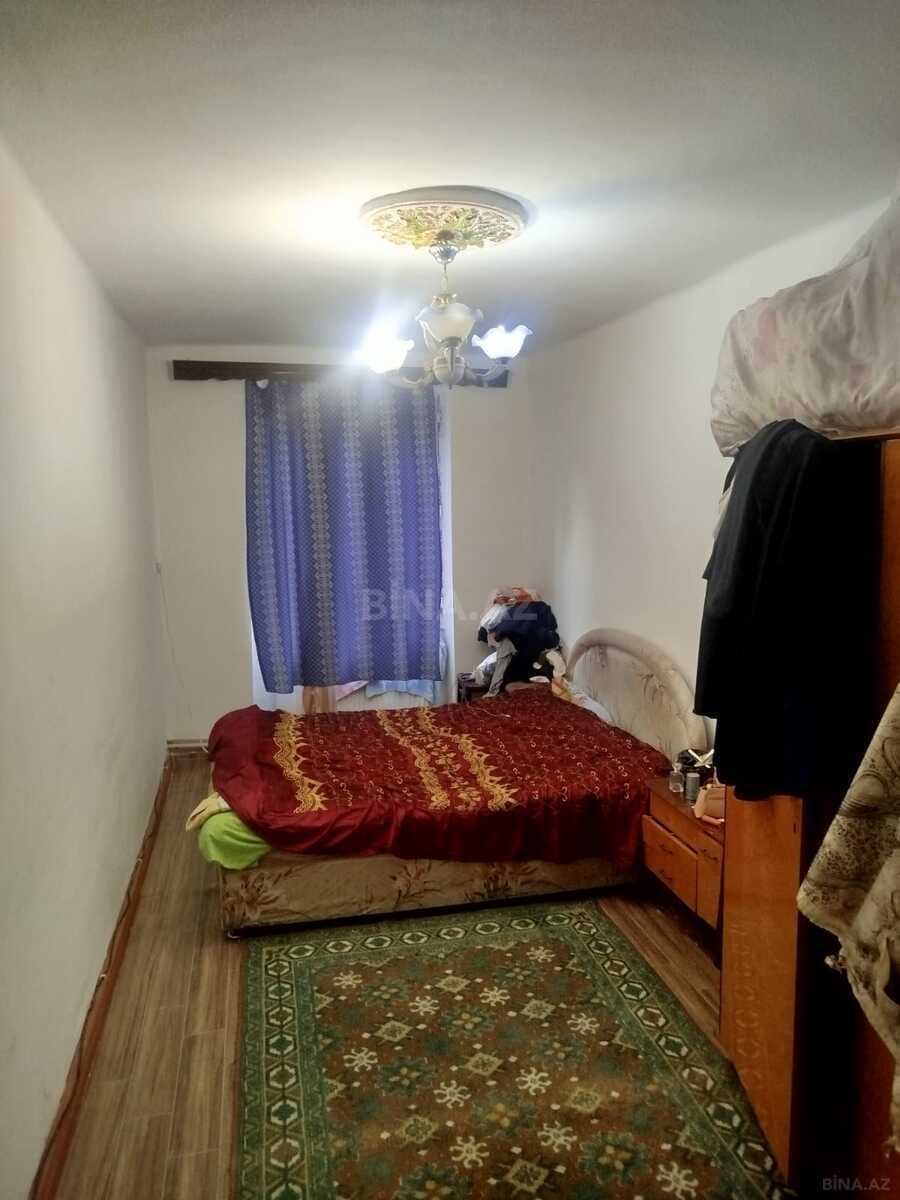 3 otaqlı Köhnə tikili, İnşaatçılar m., Bakı